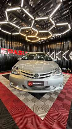 TOYOTA-ETIOS-2016