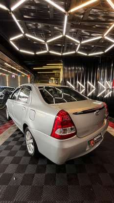 TOYOTA-ETIOS-2016