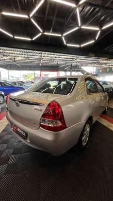 TOYOTA-ETIOS-2016
