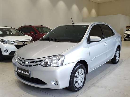 TOYOTA-ETIOS-1.5 XS SEDAN 16V FLEX 4P AUTOMÁTICO TOYOTA-ETIOS-2016