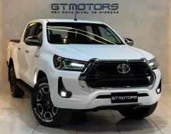 TOYOTA HILUX 2.8 D-4D TURBO DIESEL CD SRV 4X4 AUTOMÁTICO TOYOTA HILUX 2.8 D-4D TURBO DIESEL CD SRV 4X4 AUTOMÁTICO