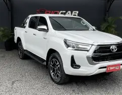 TOYOTA HILUX 2.8 D-4D TURBO DIESEL CD SRV 4X4 AUTOMÁTICO TOYOTA HILUX 2.8 D-4D TURBO DIESEL CD SRV 4X4 AUTOMÁTICO