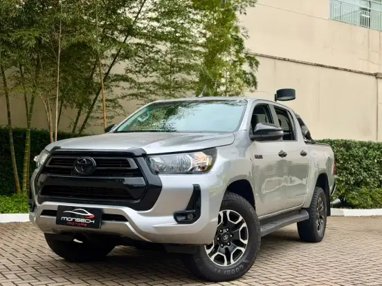 TOYOTA-HILUX-2.8 D-4D TURBO DIESEL CHASSI 4X4 MANUAL TOYOTA-HILUX-2021