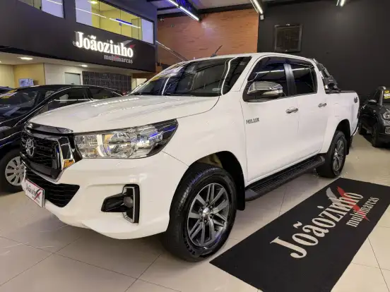 TOYOTA-HILUX-2.8 SRV 4X4 CD 16V DIESEL 4P AUTOMÁTICO TOYOTA-HILUX-2016