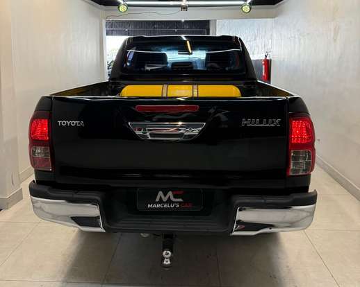 TOYOTA-HILUX-2.7 SR 4X2 CD 16V FLEX 4P AUTOMÁTICO TOYOTA-HILUX-2018