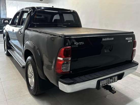 TOYOTA-HILUX-2.7 SR 4X2 CD 16V FLEX 4P AUTOMÁTICO TOYOTA-HILUX-2012