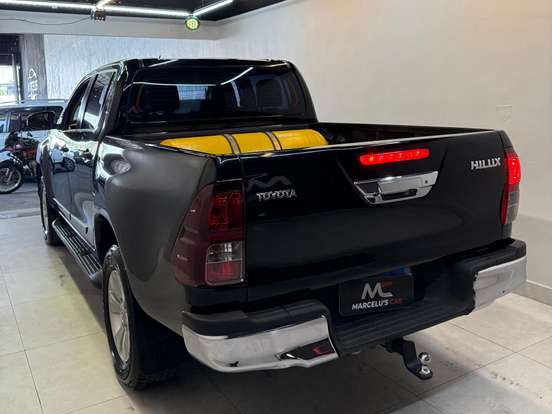 TOYOTA-HILUX-2.7 SR 4X2 CD 16V FLEX 4P AUTOMÁTICO TOYOTA-HILUX-2018