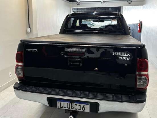 TOYOTA-HILUX-2.7 SR 4X2 CD 16V FLEX 4P AUTOMÁTICO TOYOTA-HILUX-2012