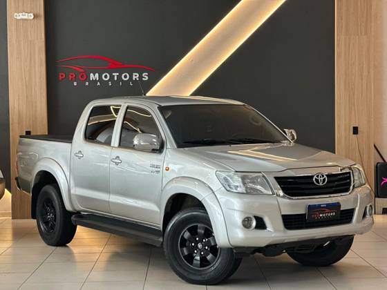 TOYOTA HILUX 2.7 SR 4X2 CD 16V FLEX 4P AUTOMÁTICO