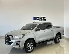 TOYOTA HILUX 2.7 SR 4X2 CD 16V FLEX 4P AUTOMÁTICO TOYOTA HILUX 2.7 SR 4X2 CD 16V FLEX 4P AUTOMÁTICO