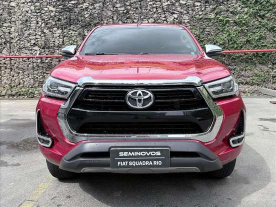 TOYOTA-HILUX-2021