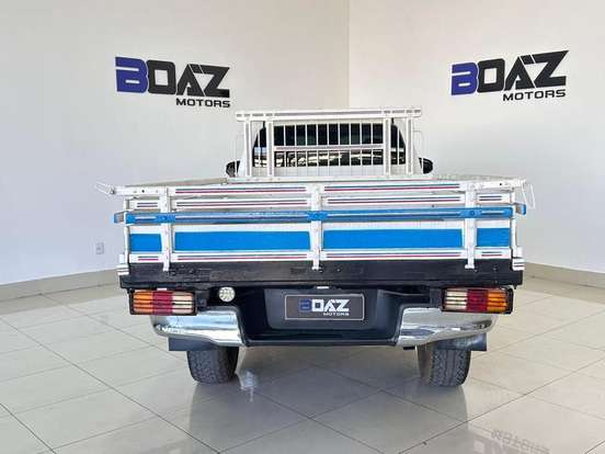 TOYOTA-HILUX-2019