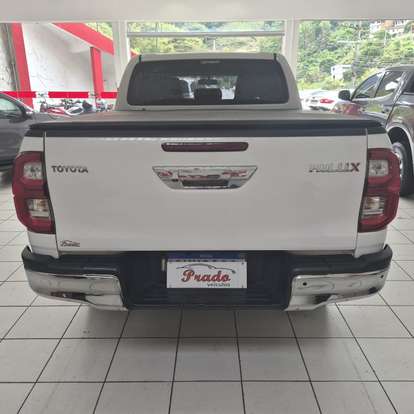 TOYOTA-HILUX-2.8 D-4D TURBO DIESEL CD POWER PACK 4X4 MANUAL TOYOTA-HILUX-2022