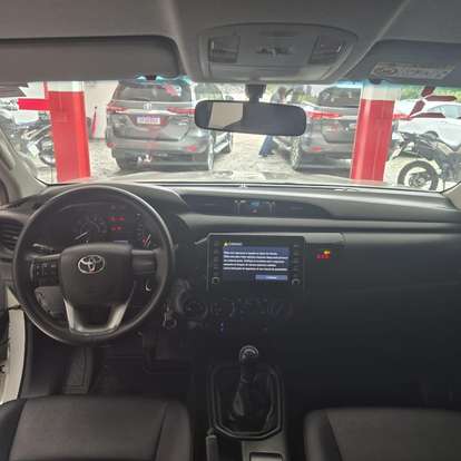 TOYOTA-HILUX-2.8 D-4D TURBO DIESEL CD POWER PACK 4X4 MANUAL TOYOTA-HILUX-2022