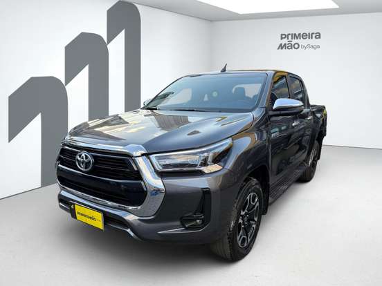 TOYOTA-HILUX-2025