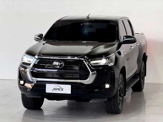 TOYOTA-HILUX-2022