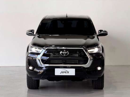 TOYOTA-HILUX-2.8 D-4D TURBO DIESEL CD SRX LIMITED 4X4 AUTOMÁTICO TOYOTA-HILUX-2022