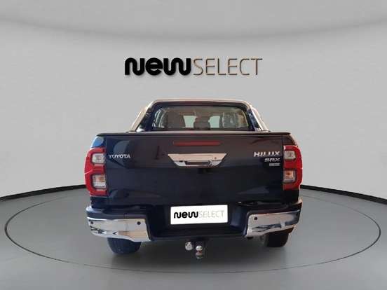 TOYOTA-HILUX-2024