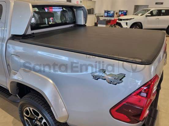 TOYOTA-HILUX-2.8 D-4D TURBO DIESEL CD SRX PLUS 4X4 AUTOMÁTICO TOYOTA-HILUX-2026
