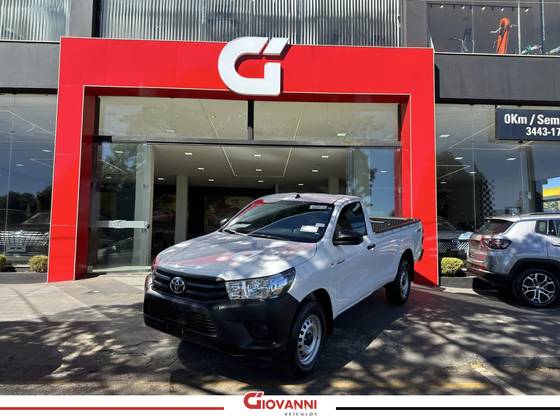 TOYOTA HILUX 2.8 D-4D TURBO DIESEL CS 4X4 AUTOMÁTICO