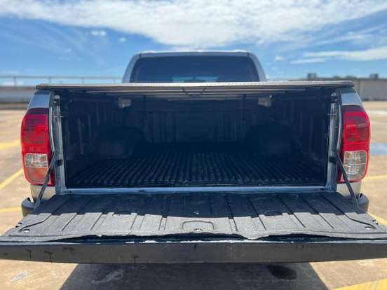 TOYOTA-HILUX-2.8 NARROW 4X4 CD 16V DIESEL 4P MANUAL TOYOTA-HILUX-2019