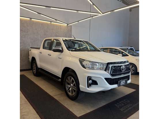 TOYOTA-HILUX-2020