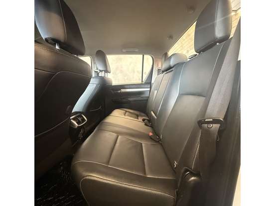 TOYOTA-HILUX-2.8 SRV 4X4 CD 16V DIESEL 4P AUTOMÁTICO TOYOTA-HILUX-2020