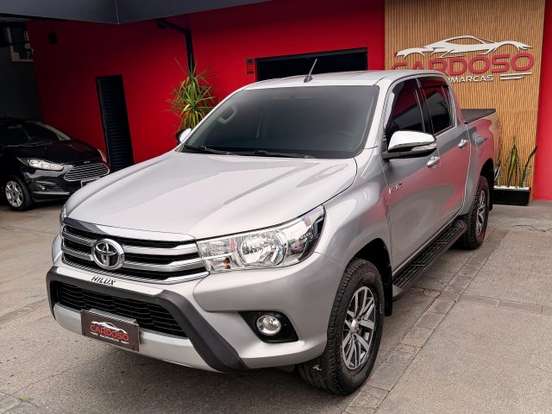 TOYOTA-HILUX-2.8 SRV 4X4 CD 16V DIESEL 4P AUTOMÁTICO TOYOTA-HILUX-2017