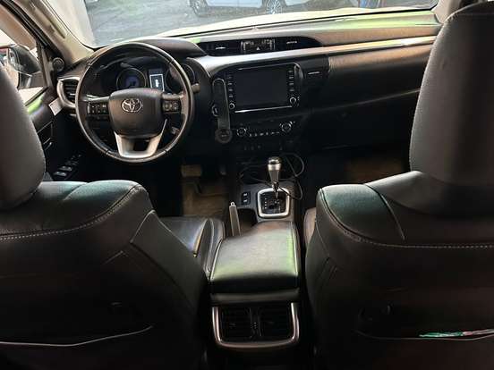 TOYOTA-HILUX-2.8 SRV 4X4 CD 16V DIESEL 4P AUTOMÁTICO TOYOTA-HILUX-2020
