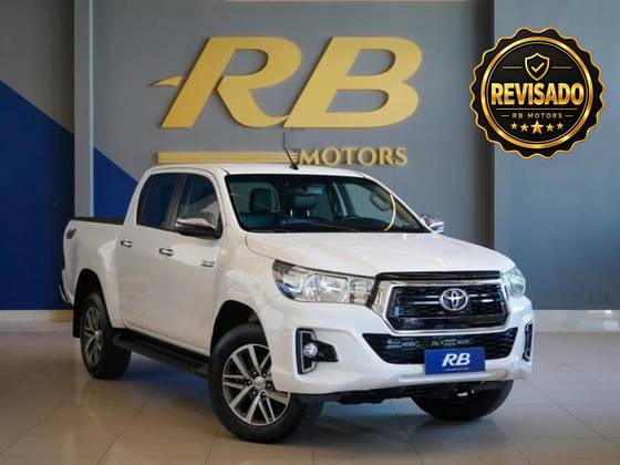 TOYOTA HILUX 2.8 SRV 4X4 CD 16V DIESEL 4P AUTOMÁTICO