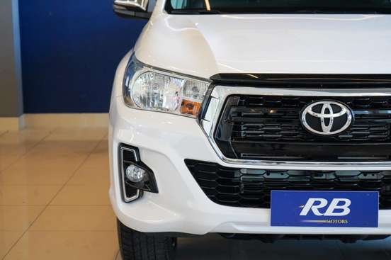 TOYOTA-HILUX-2.8 SRV 4X4 CD 16V DIESEL 4P AUTOMÁTICO TOYOTA-HILUX-2019