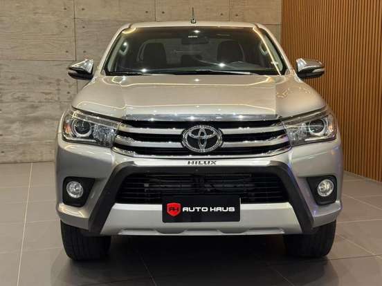 TOYOTA-HILUX-2.8 SRX 4X4 CD 16V DIESEL 4P AUTOMÁTICO TOYOTA-HILUX-2017