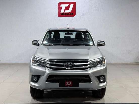 TOYOTA-HILUX-2.8 SRX 4X4 CD 16V DIESEL 4P AUTOMÁTICO TOYOTA-HILUX-2018