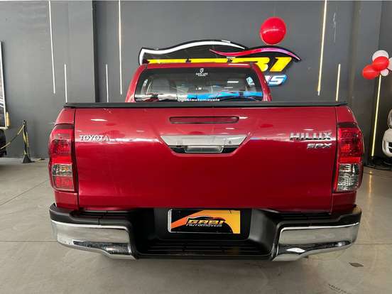 TOYOTA-HILUX-2016