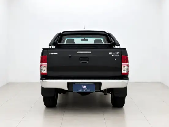 TOYOTA-HILUX-2013