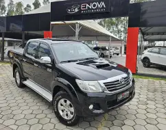 TOYOTA HILUX 3.0 SRV 4X4 CD 16V TURBO INTERCOOLER DIESEL 4P AUTOMÁTICO TOYOTA HILUX 3.0 SRV 4X4 CD 16V TURBO INTERCOOLER DIESEL 4P AUTOMÁTICO