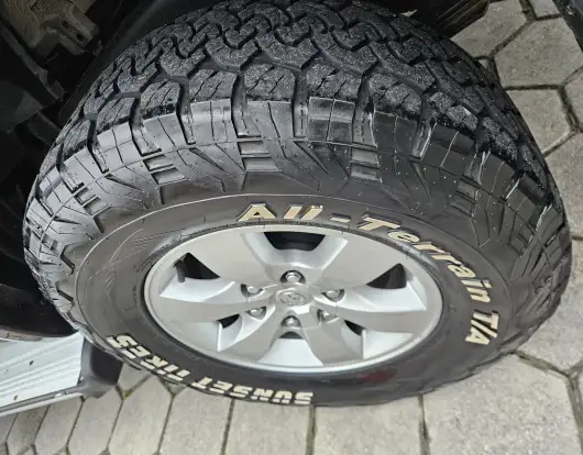 TOYOTA-HILUX-2013