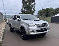 TOYOTA HILUX 3.0 SRV 4X4 CD 16V TURBO INTERCOOLER DIESEL 4P AUTOMÁTICO TOYOTA HILUX 3.0 SRV 4X4 CD 16V TURBO INTERCOOLER DIESEL 4P AUTOMÁTICO