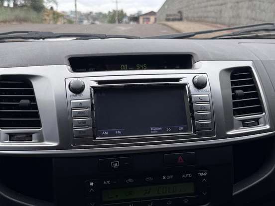 TOYOTA-HILUX-3.0 SRV 4X4 CD 16V TURBO INTERCOOLER DIESEL 4P AUTOMÁTICO TOYOTA-HILUX-2014