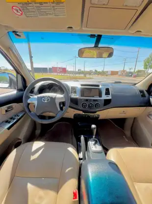 TOYOTA-HILUX SW4-2.7 SR 4X2 16V FLEX 4P AUTOMÁTICO TOYOTA-HILUX SW4-2015