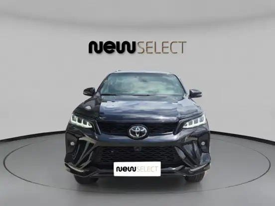 TOYOTA-HILUX SW4-2026