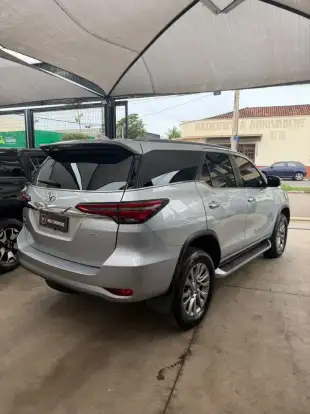 TOYOTA-HILUX SW4-2021