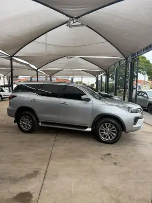 TOYOTA-HILUX SW4-2021