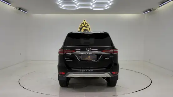 TOYOTA-HILUX SW4-2021