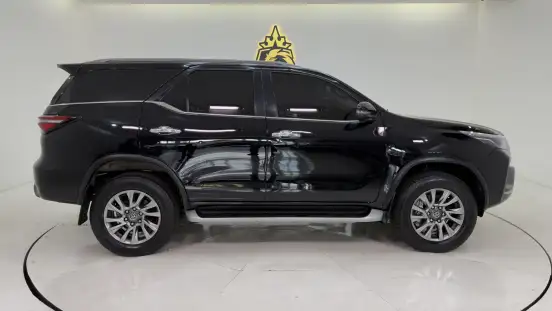 TOYOTA-HILUX SW4-2021