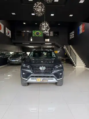 TOYOTA-HILUX SW4-2021