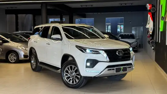 TOYOTA-HILUX SW4-2021