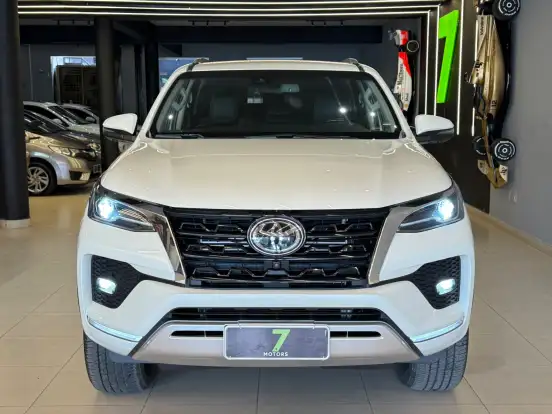 TOYOTA-HILUX SW4-2021