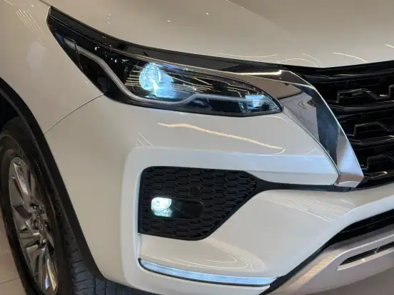 TOYOTA-HILUX SW4-2021