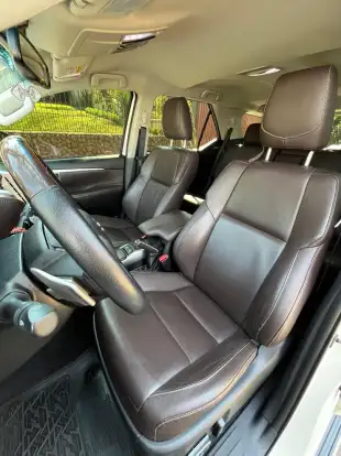 TOYOTA-HILUX SW4-2020